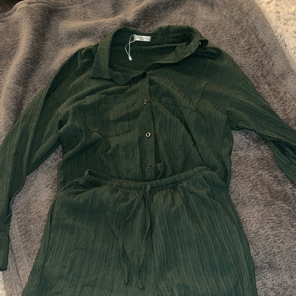 Elegant Forest Green Women's Pajama Set